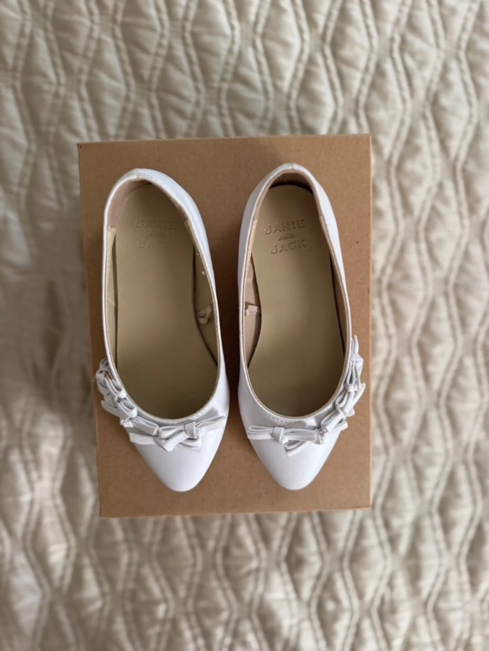 Janie & Jack Girls White Leather Flats - 10Y